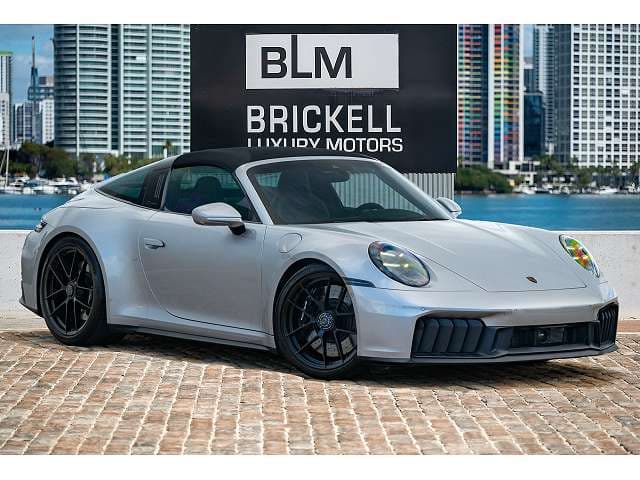 2025 Porsche 911 photo 1