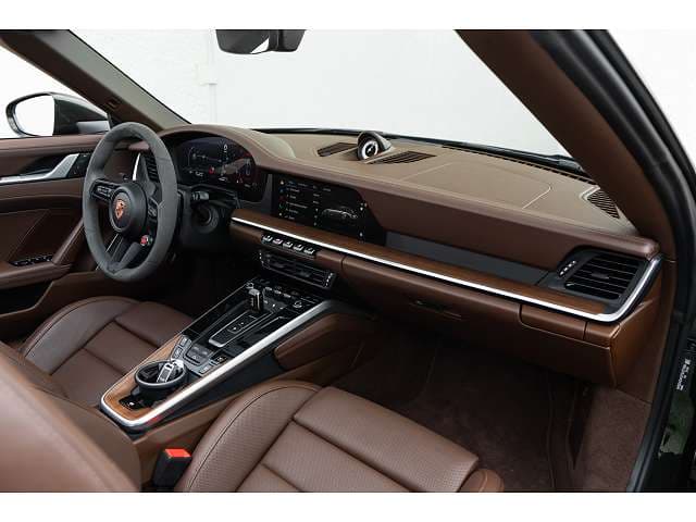 2026 Porsche 911 photo 2