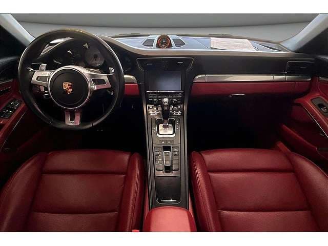 2016 Porsche 911 photo 2