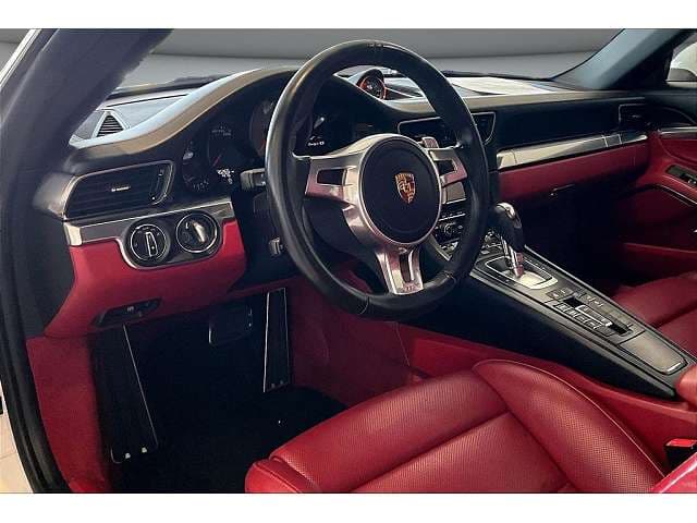 2016 Porsche 911 photo 4