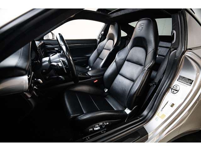 2017 Porsche 911 photo 4