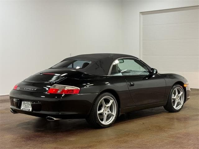 2003 Porsche 911 photo 3