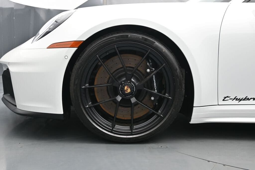2026 Porsche 911 photo 5