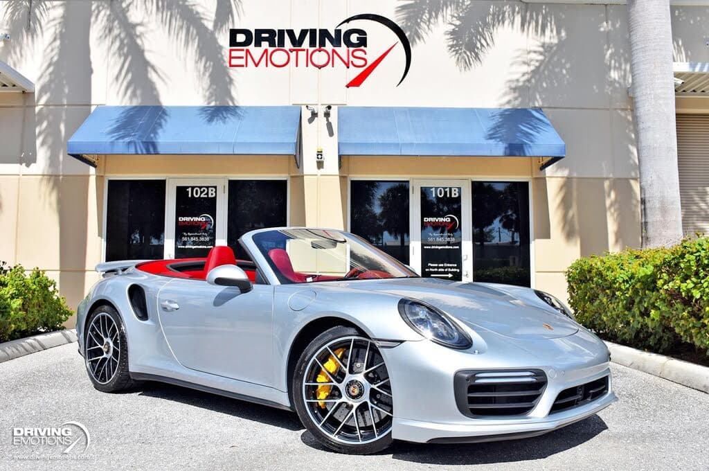 2018 Porsche 911 photo 2