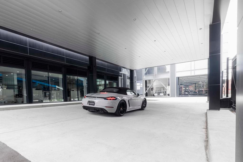 2026 Porsche 911 photo 3