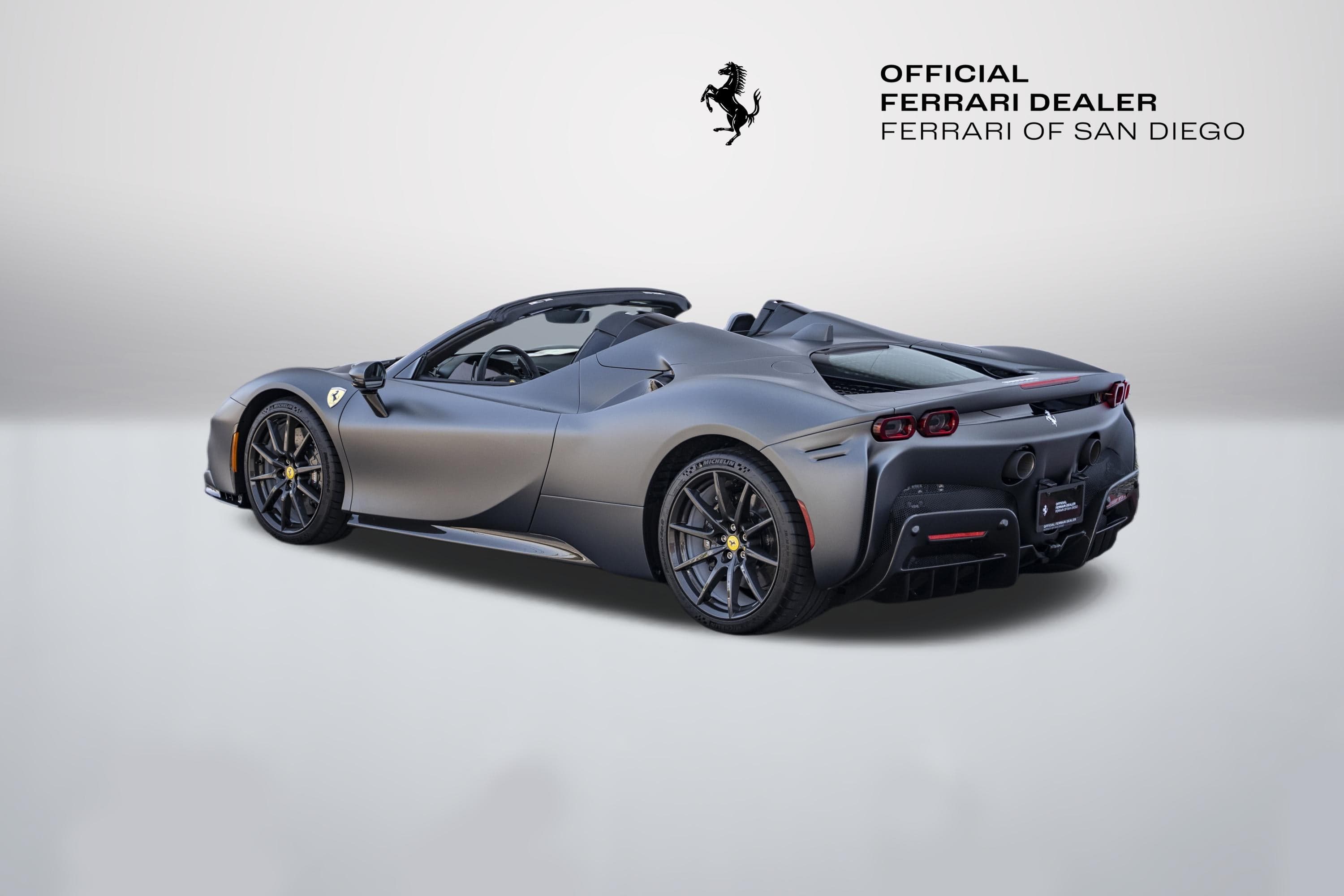 2025 Ferrari SF90 photo 2