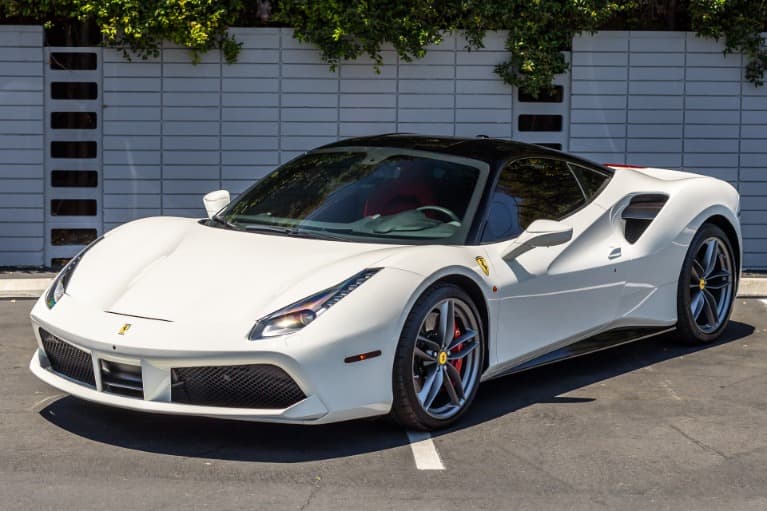 2016 Ferrari 488