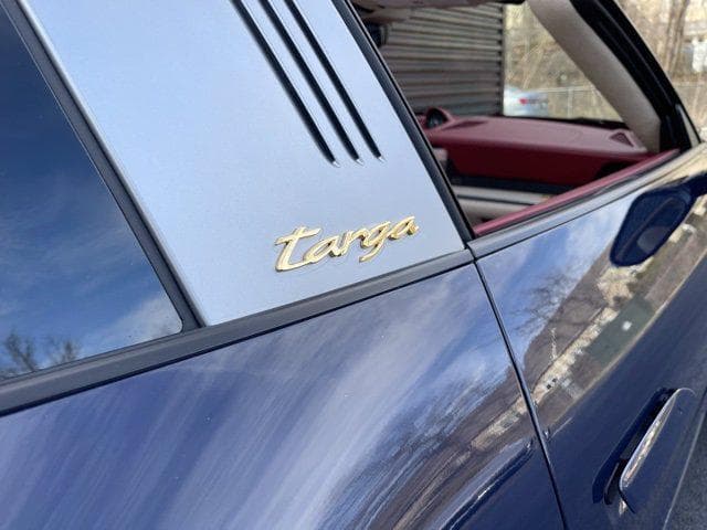 2021 Porsche 911 photo 3