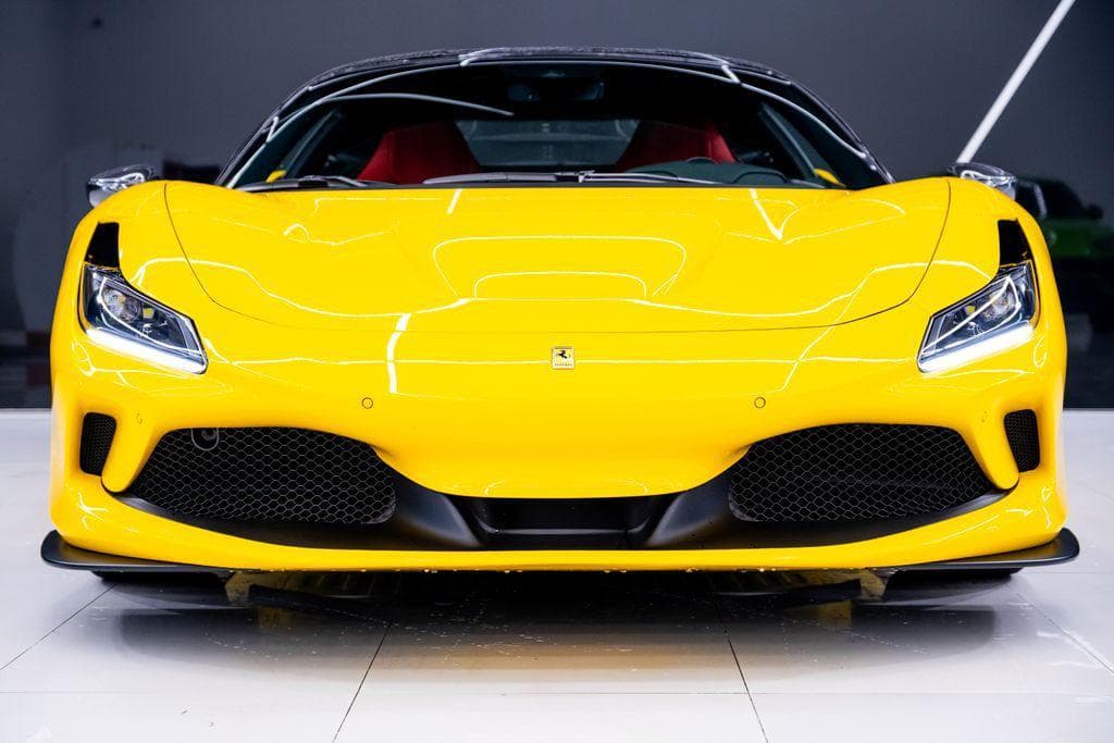 2021 Ferrari F8 photo 3