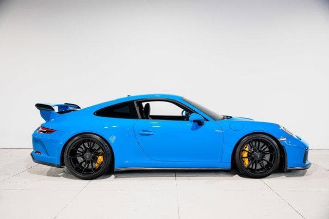 2018 Porsche 911 photo 3