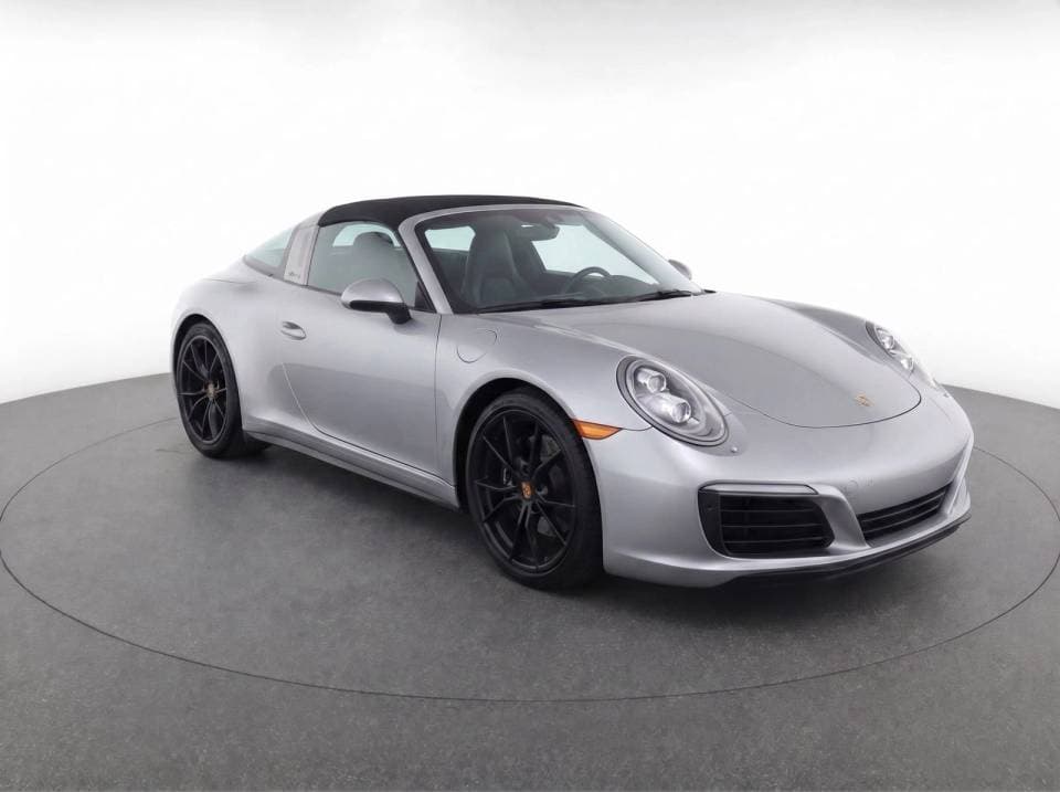 2017 Porsche 911 photo 2