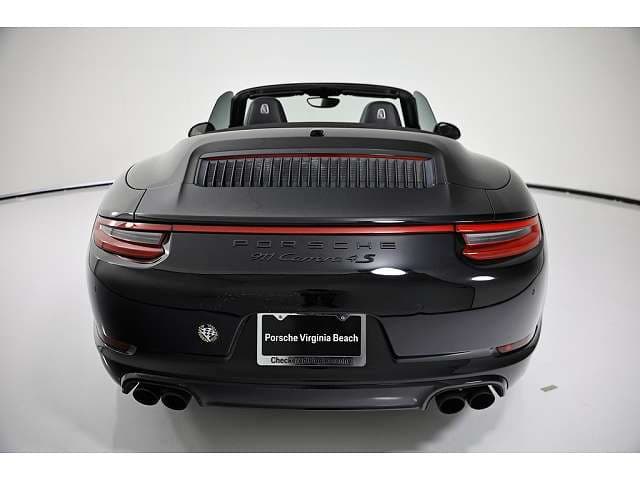 2017 Porsche 911 photo 3