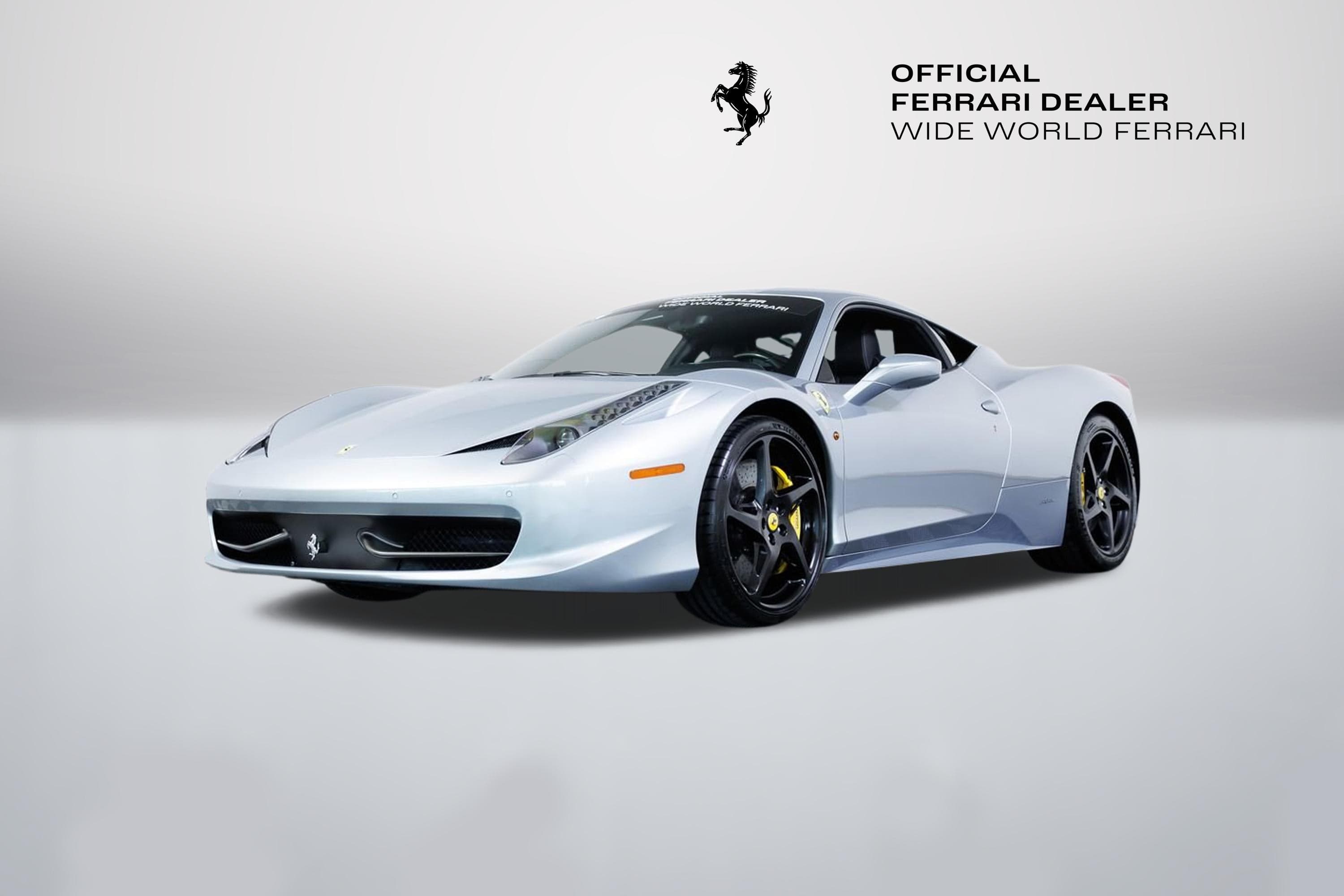 2011 Ferrari 458 photo 1