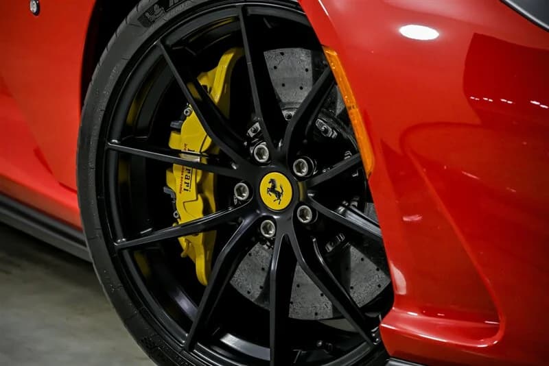 2018 Ferrari 812 photo 3