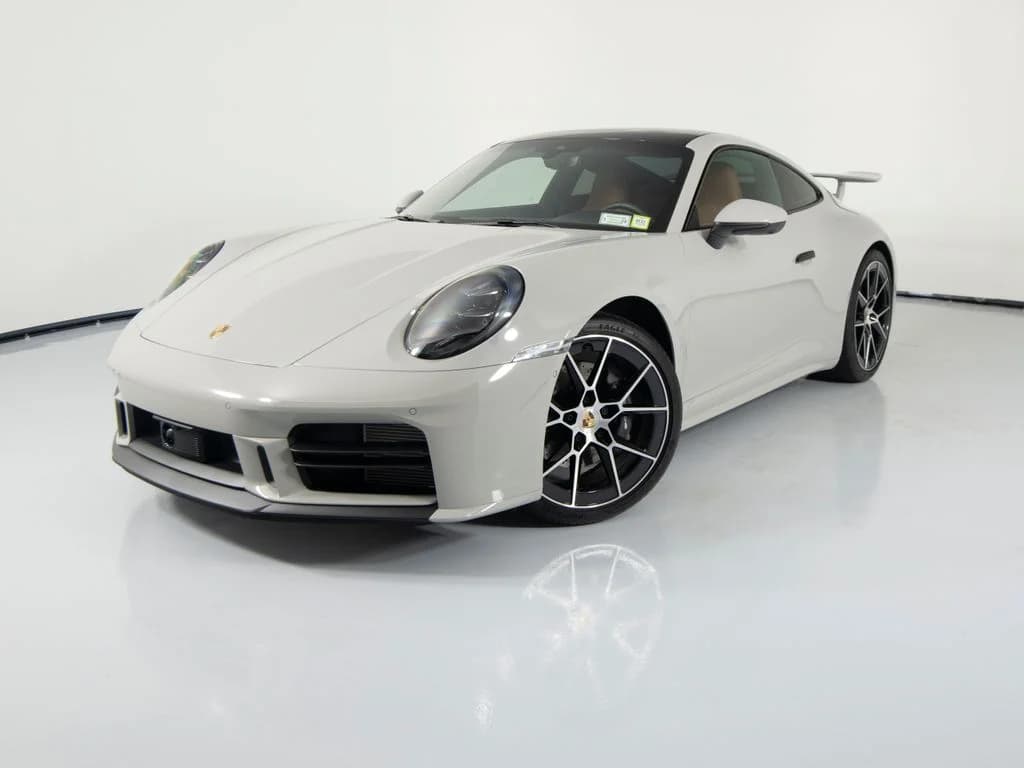 2025 Porsche 911 photo 5