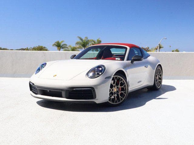 2022 Porsche 911