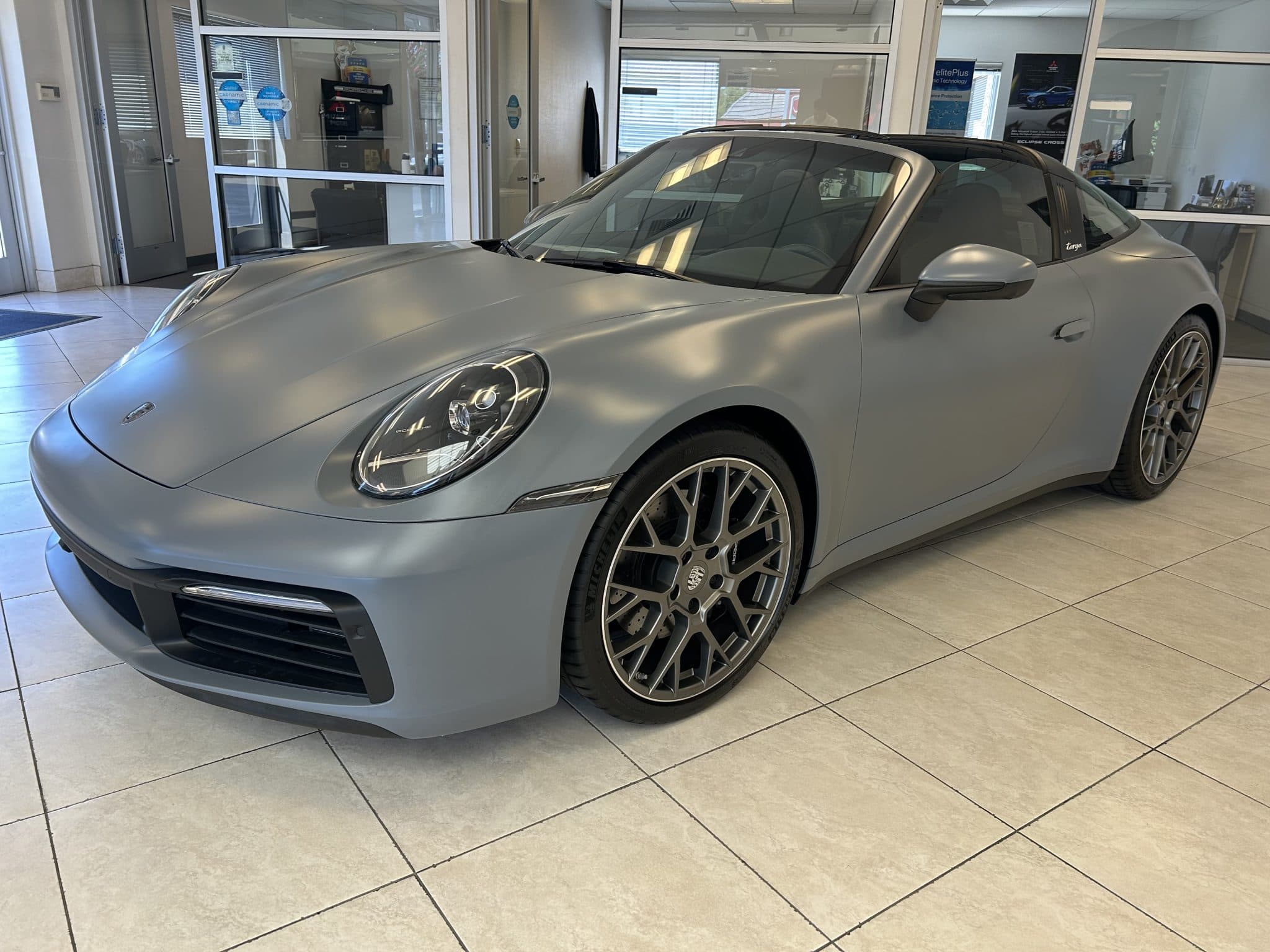 2024 Porsche 911 photo 1