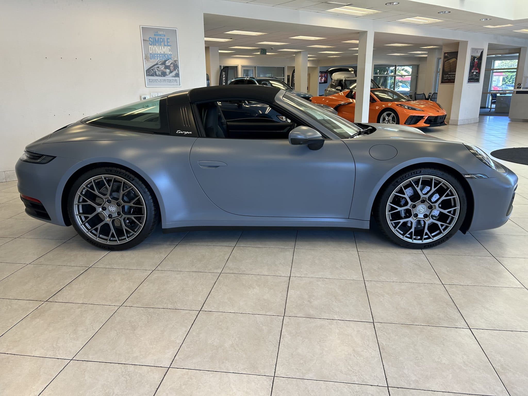 2024 Porsche 911 photo 5