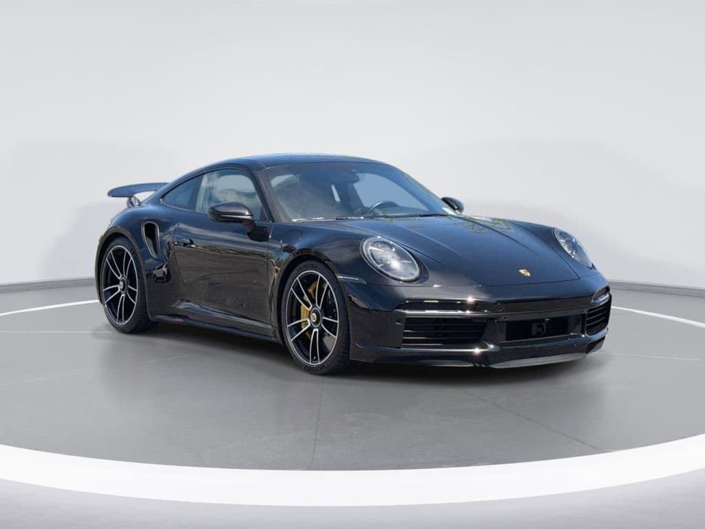 2021 Porsche 911 photo 2