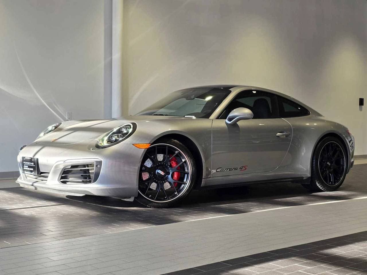 2017 Porsche 911 photo 1