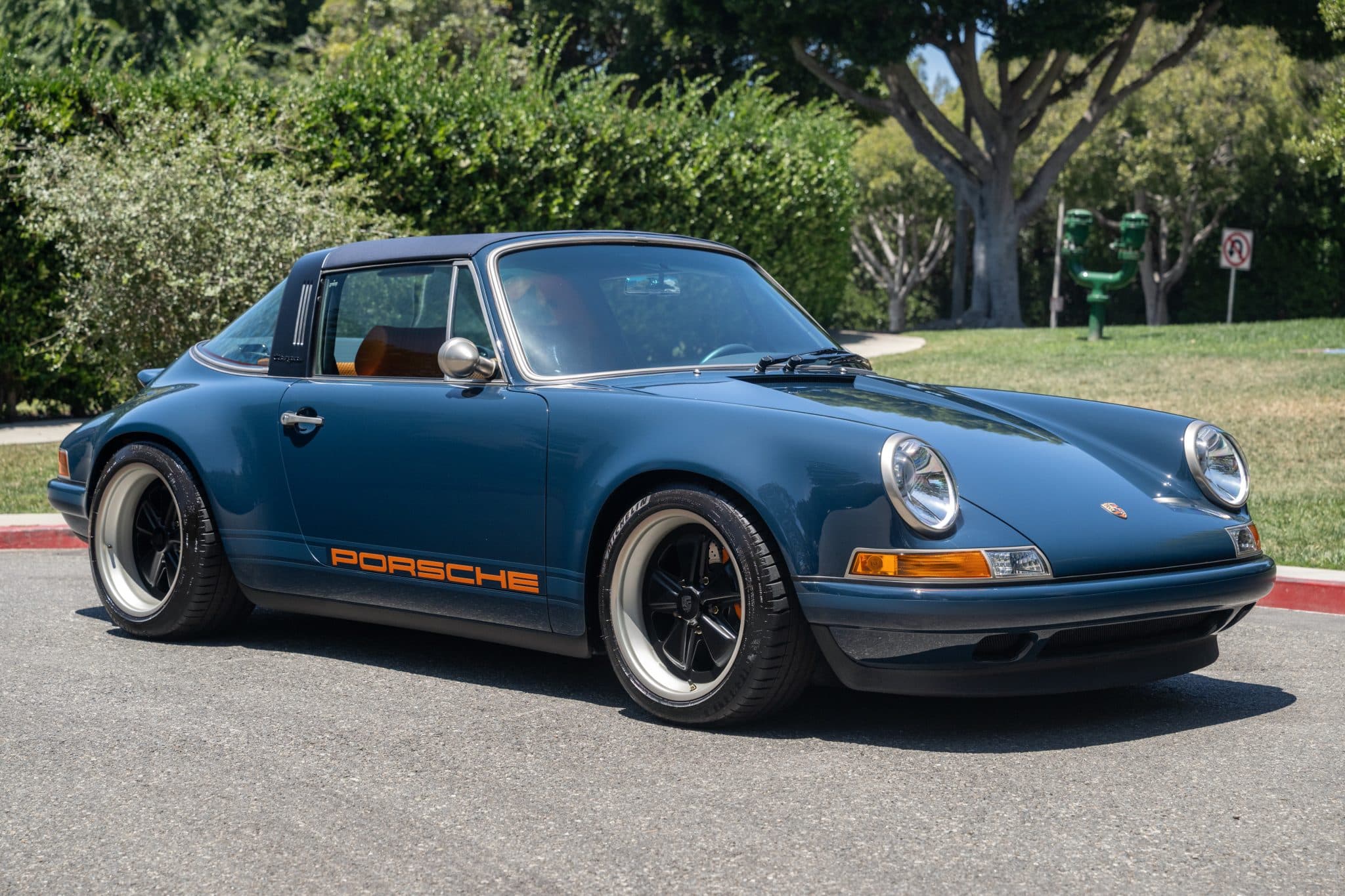 1991 Porsche 911 photo 3