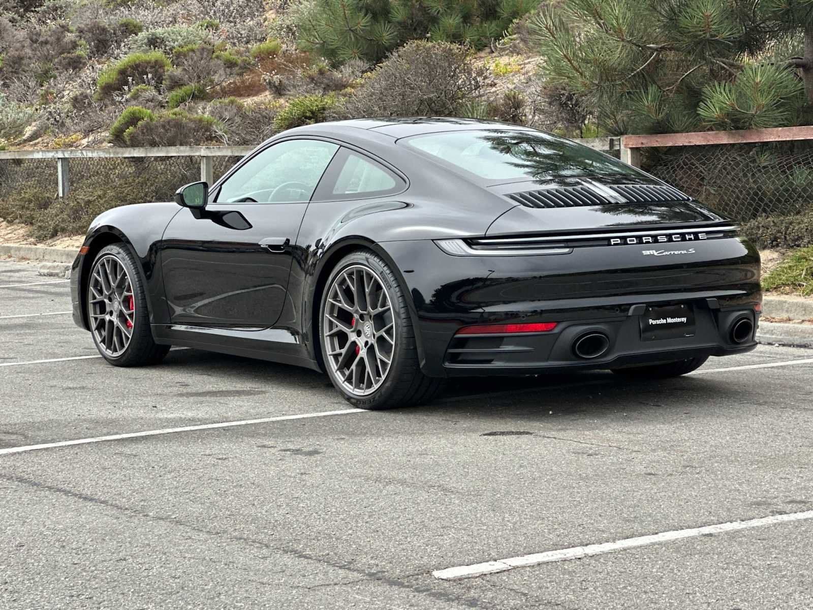 2024 Porsche 911 photo 4