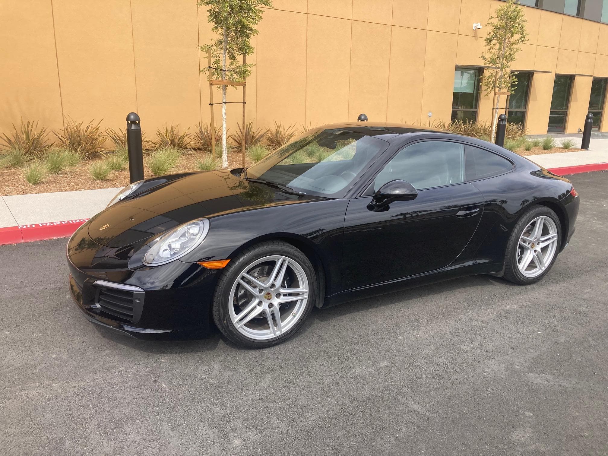 2018 Porsche 911 photo 3