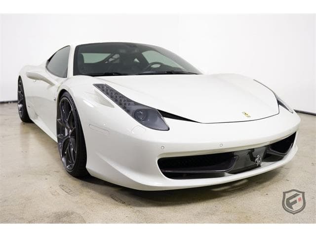 2011 Ferrari 458 photo 4