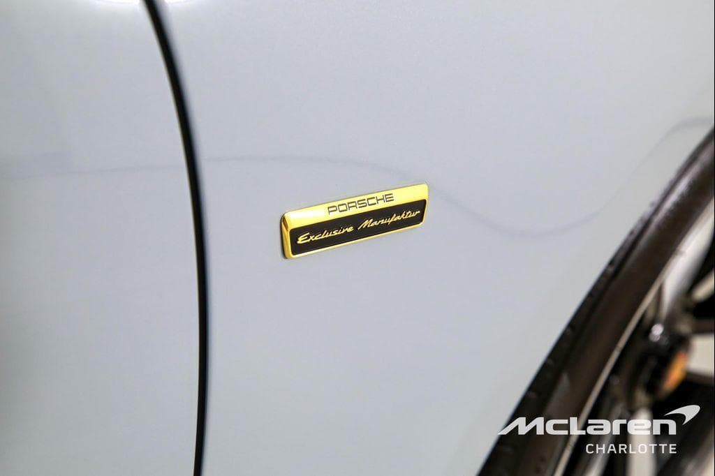 2023 Porsche 911 photo 4