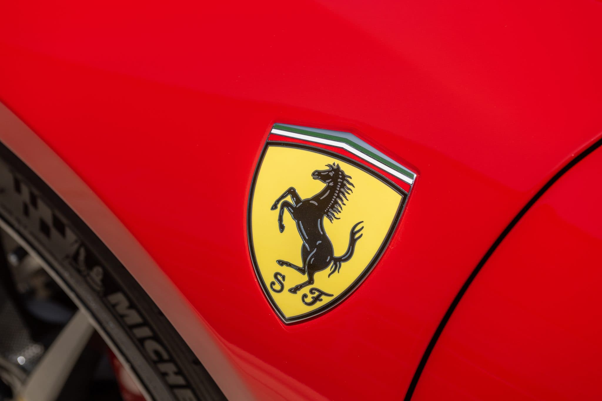2021 Ferrari SF90 photo 4