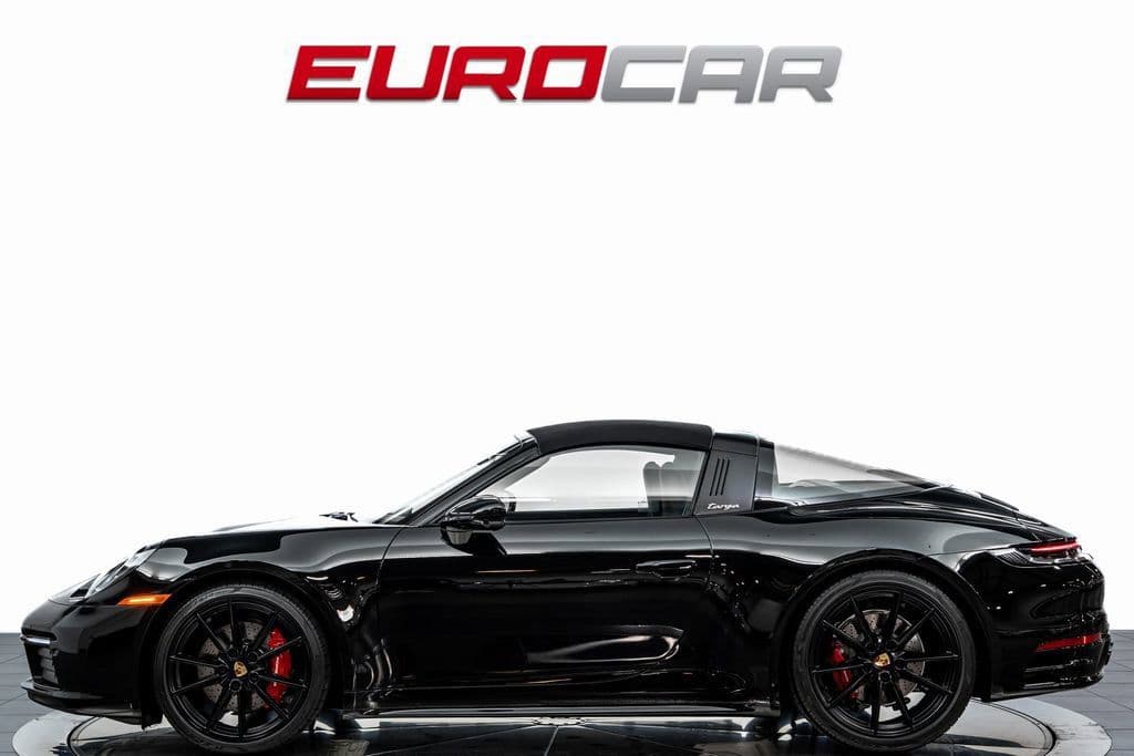 2024 Porsche 911 photo 4