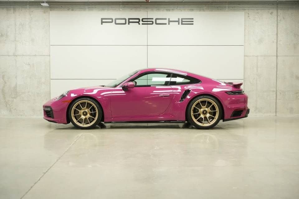 2024 Porsche 911 photo 3