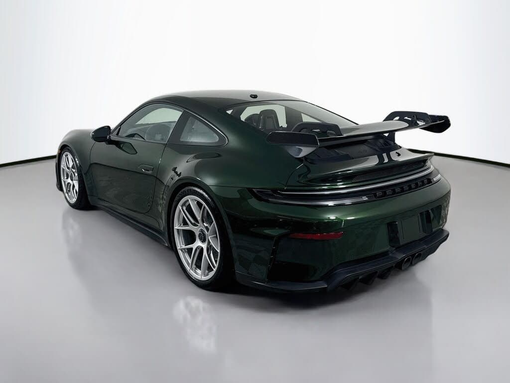 2025 Porsche 911 photo 3