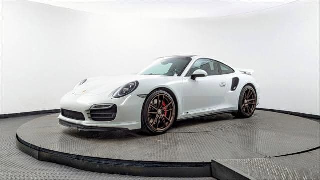 2016 Porsche 911 photo 3