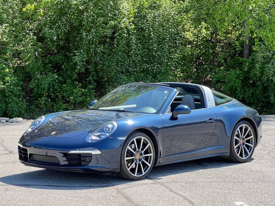 2015 Porsche 911 photo 1