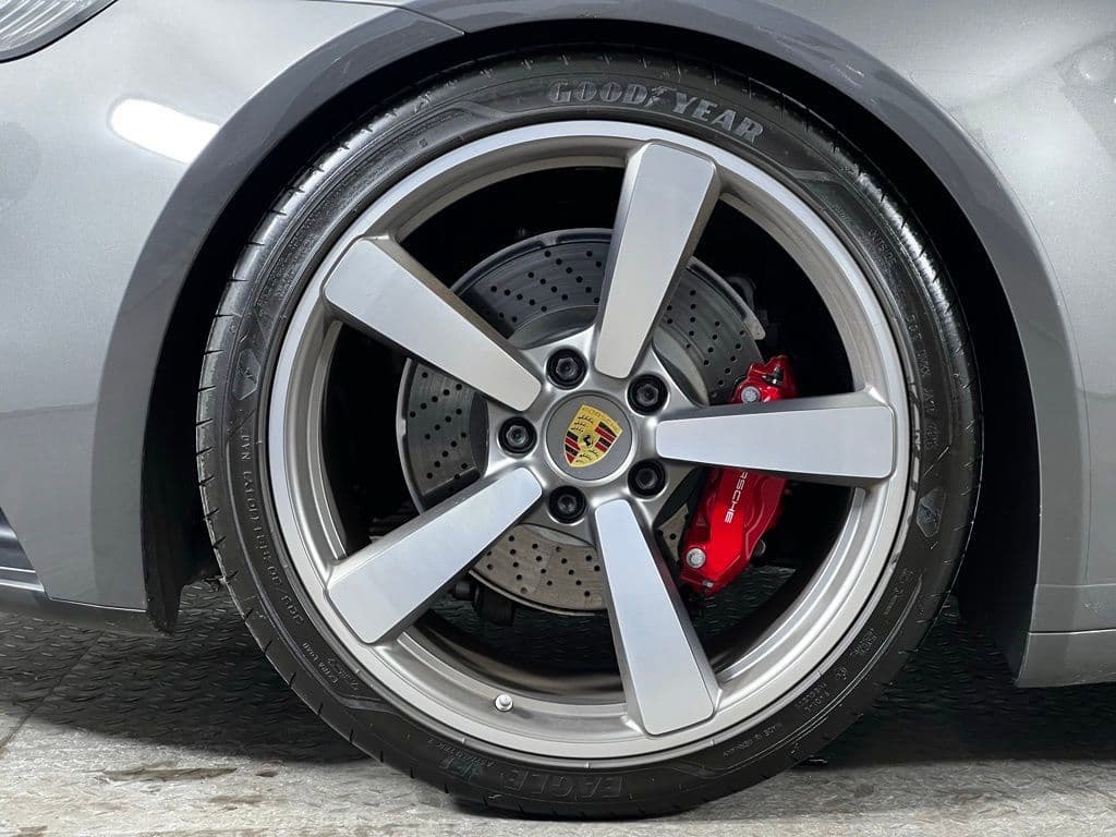 2020 Porsche 911