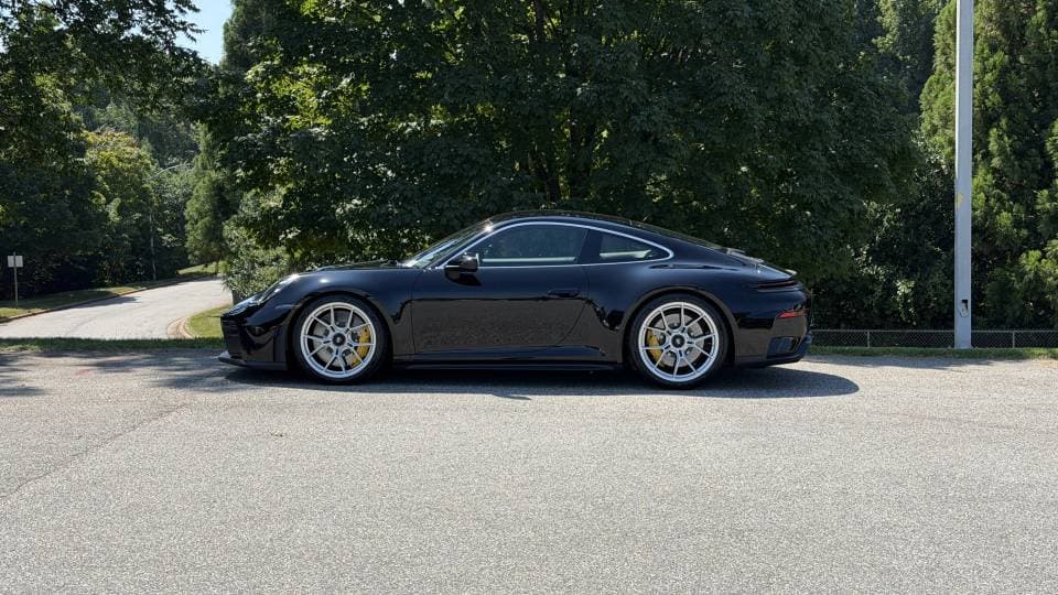 2026 Porsche 911 photo 3
