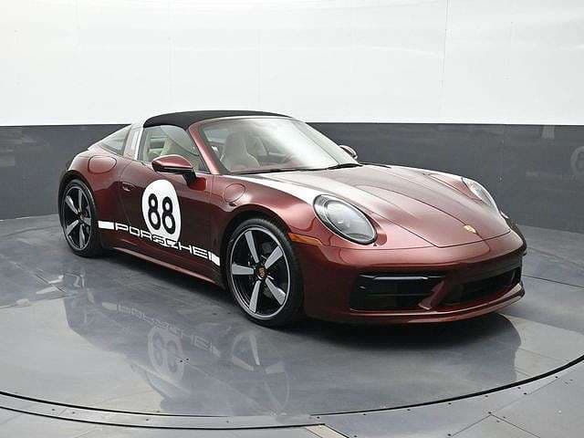 2021 Porsche 911 photo 3