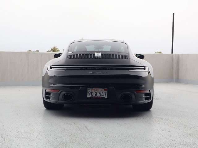 2024 Porsche 911 photo 2