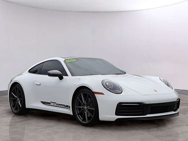 2024 Porsche 911 photo 3