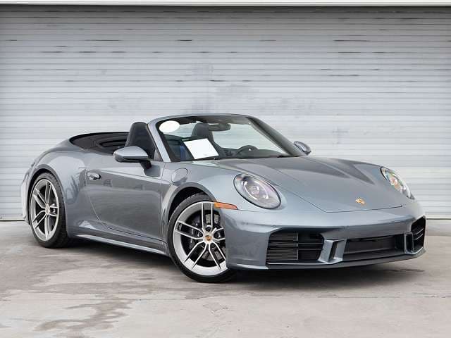 2026 Porsche 911 photo 2