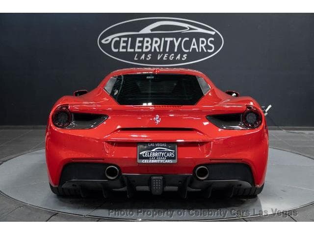 2019 Ferrari 488 photo 2
