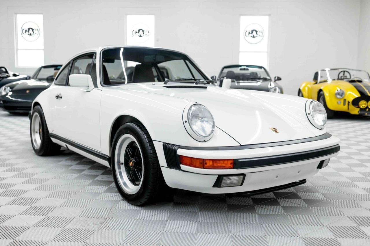1989 Porsche 911 photo 2