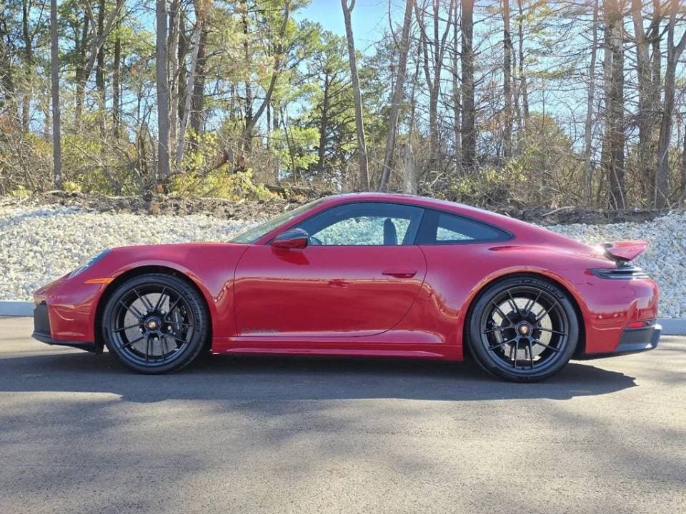 2025 Porsche 911 photo 5