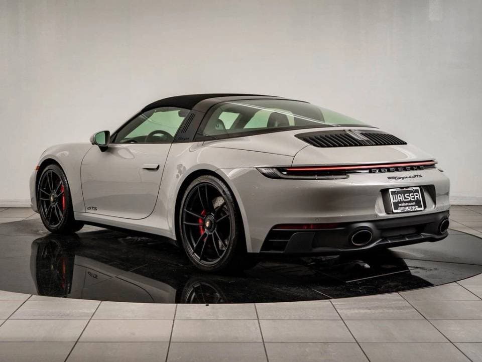 2022 Porsche 911