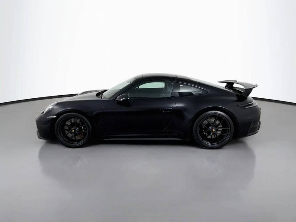 2026 Porsche 911 photo 2