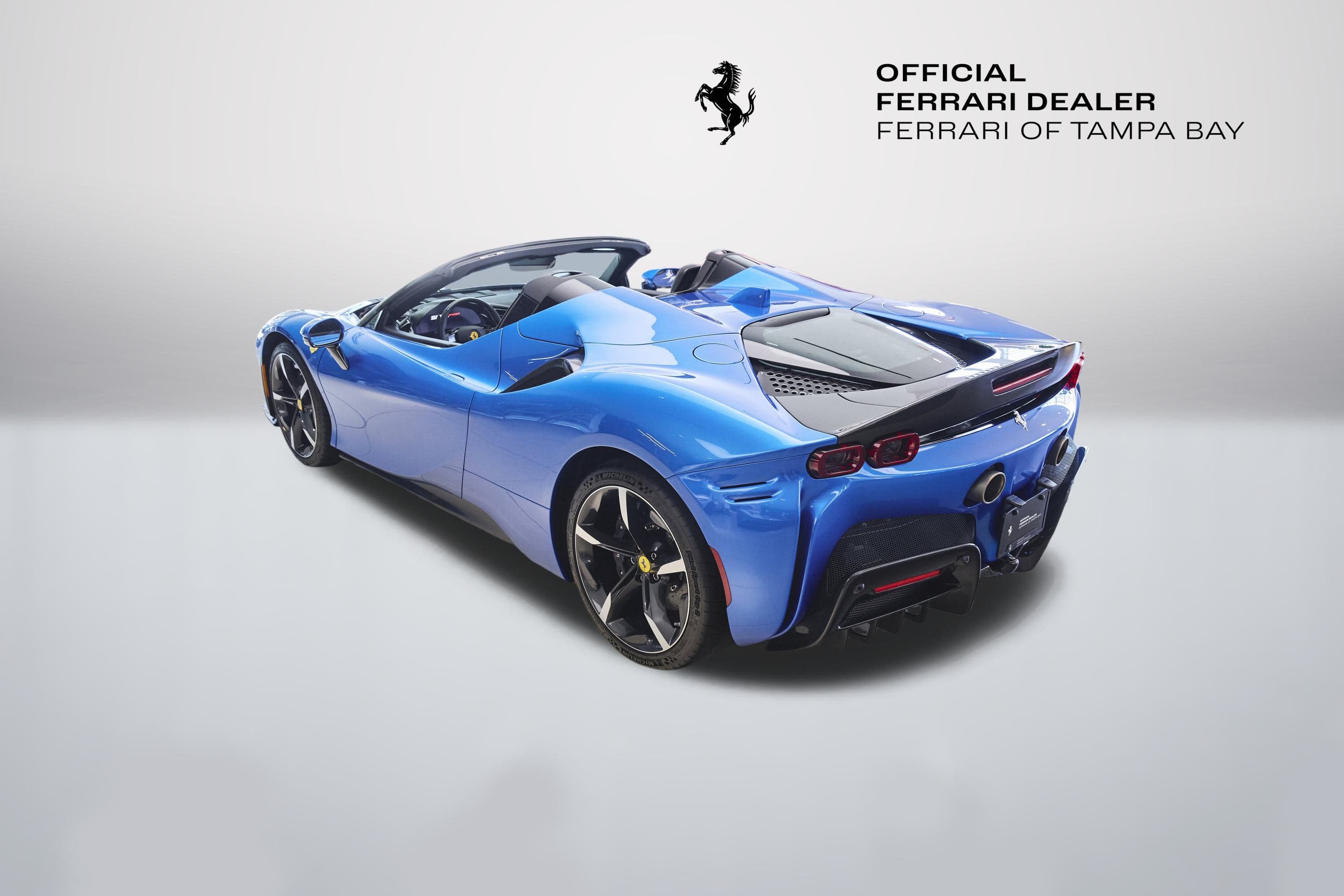 2023 Ferrari SF90 photo 3