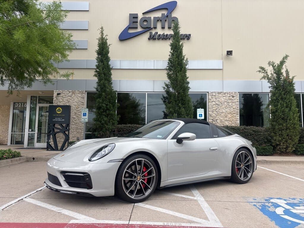 2022 Porsche 911