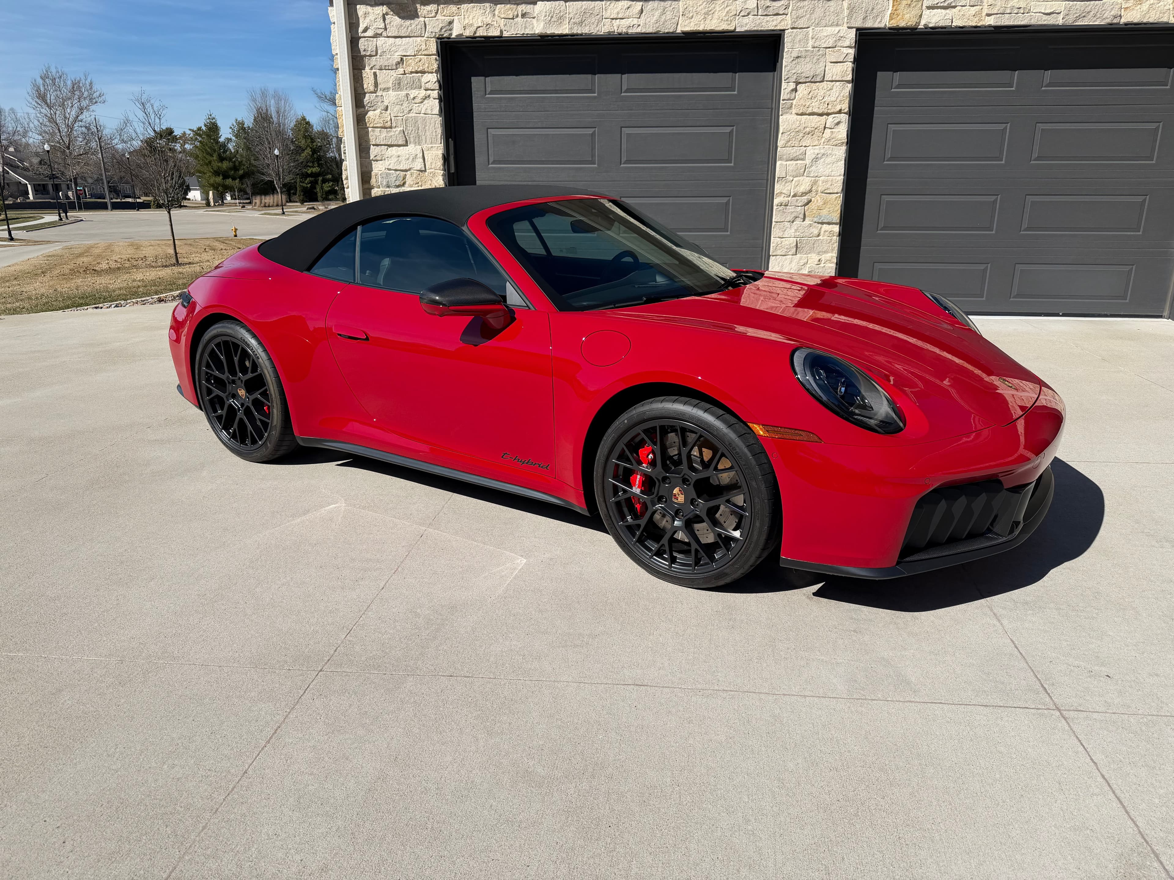 2025 Porsche 911 photo 3