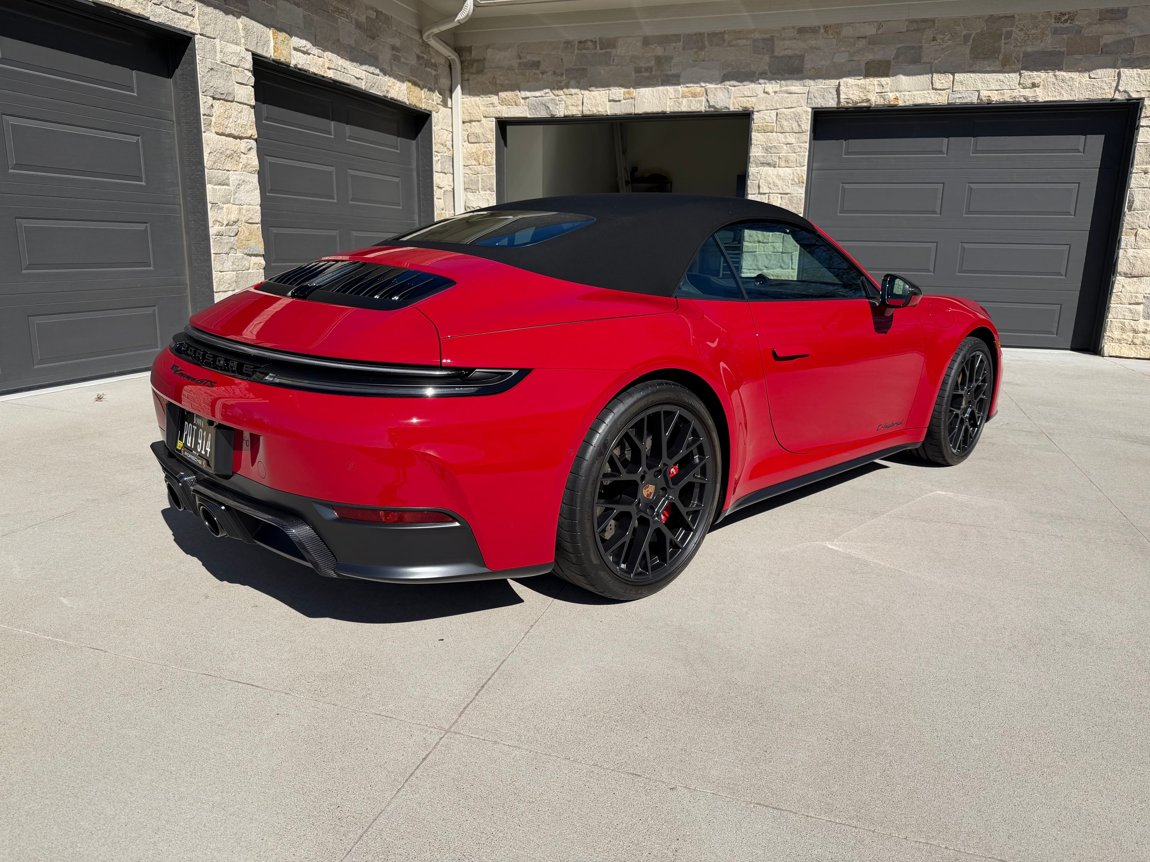 2025 Porsche 911 photo 4